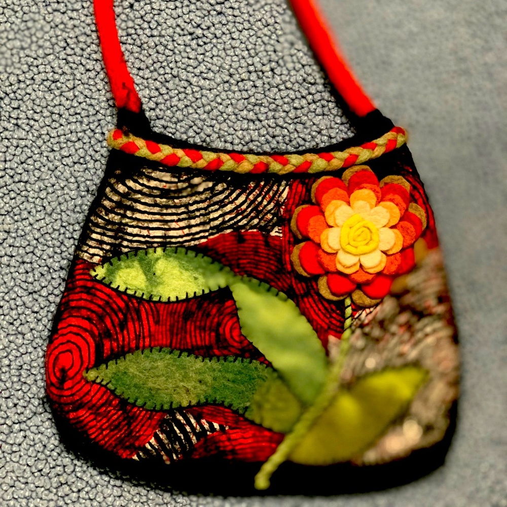 Felt handbag